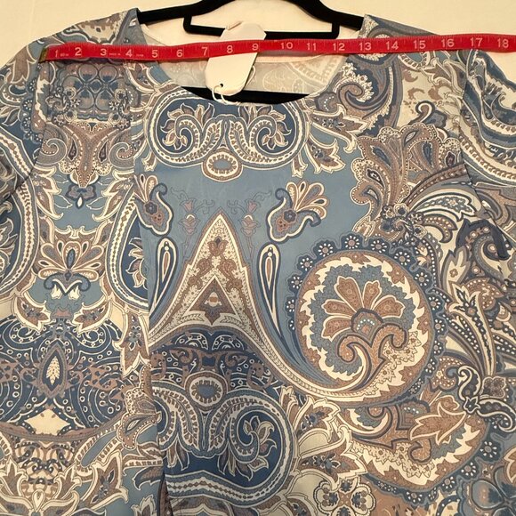 Women's Short set - Picture 4 of 6